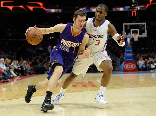 士队凭借出 士队凭借出