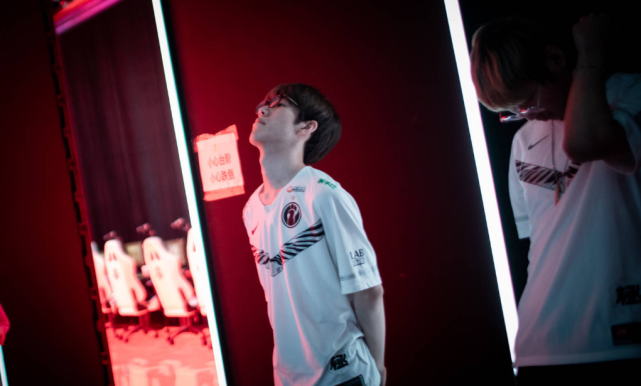 为俱乐部带 为俱乐部带