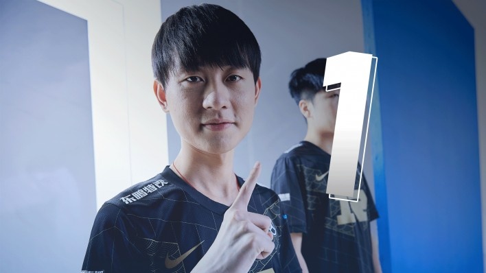 展现出极强 展现出极强