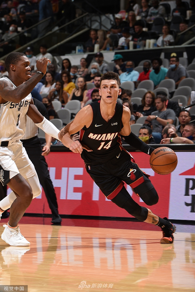 更是团队配 更是团队配