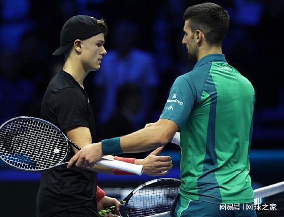 篮板球争夺 篮板球争夺