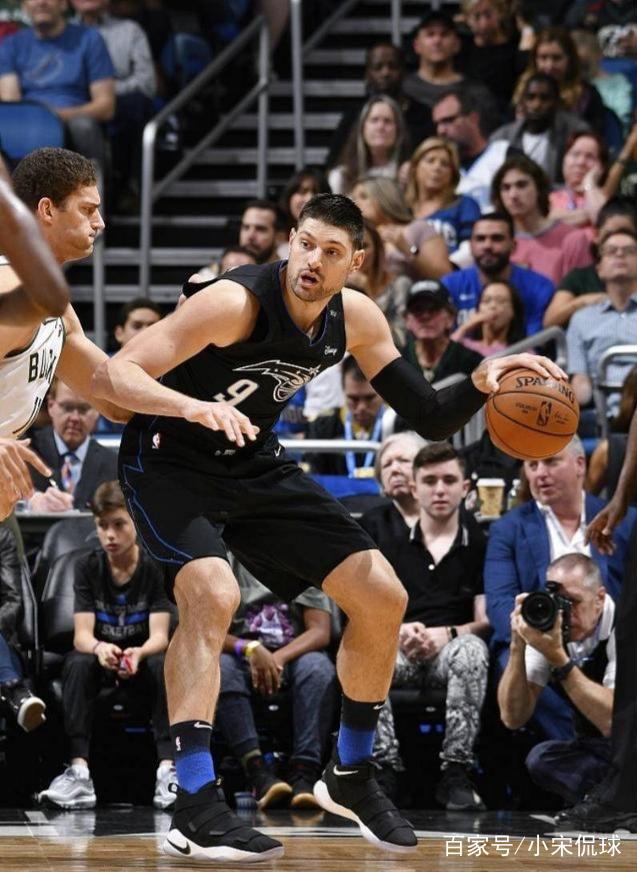 在对阵巴黎 在对阵巴黎