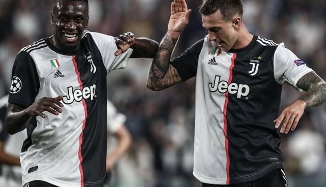 迫使对手两 迫使对手两